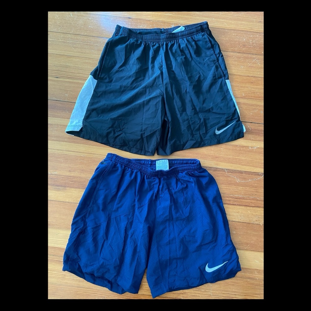 7” Nike 2 in 1 Challenger Running Shorts